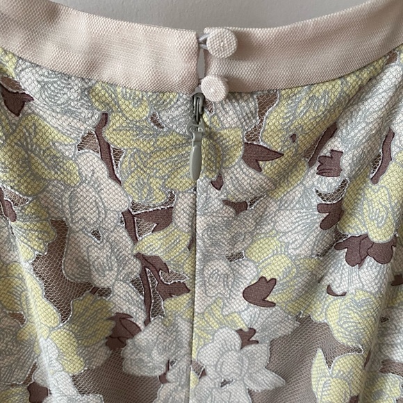 Floral BCBG Dress (2) - Picture 3 of 5